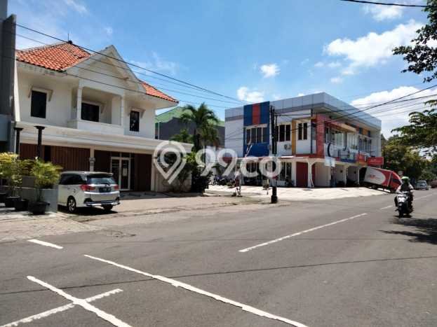 Siap Huni Rumah Mewah 4 Kamar di Gayungan Dekat ke Mana Saja Siap Huni Rumah Mewah 4 Kamar di Gayungan Dekat ke Mana Saja