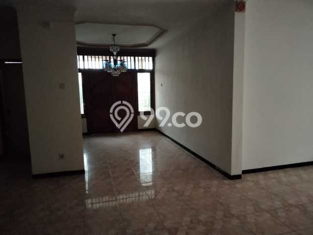 Siap Huni Rumah Mewah 4 Kamar di Gayungan Dekat ke Mana Saja Siap Huni Rumah Mewah 4 Kamar di Gayungan Dekat ke Mana Saja