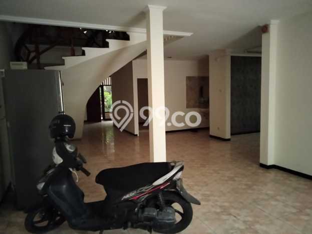 Siap Huni Rumah Mewah 4 Kamar di Gayungan Dekat ke Mana Saja Siap Huni Rumah Mewah 4 Kamar di Gayungan Dekat ke Mana Saja
