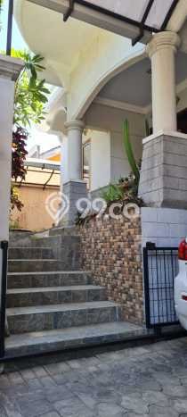 Dijual Rumah Eksklusif 5 KT di Buring, Malang Dijual Rumah Eksklusif 5 KT di Buring, Malang