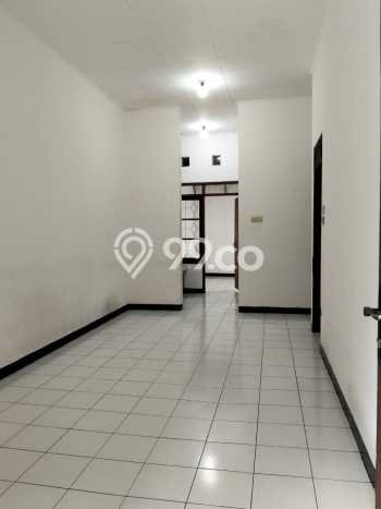 Rumah Sewa Bandung LT 96m2 LB 70m2 Kawasan Holis Cigondewah Rumah Sewa Bandung LT 96m2 LB 70m2 Kawasan Holis Cigondewah