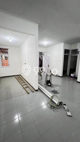 Disewakan Rumah Konsep Modern di Dayeuhkolot Bandung dengan 2 KT Disewakan Rumah Konsep Modern di Dayeuhkolot Bandung dengan 2 KT