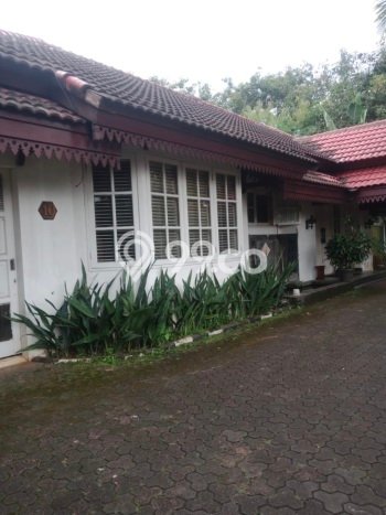 Siap Huni Rumah Mewah 3 Kamar di Mampang Prapatan Dekat ke Mana Pun Siap Huni Rumah Mewah 3 Kamar di Mampang Prapatan Dekat ke Mana Pun