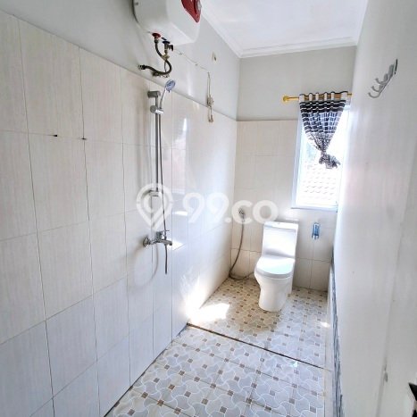Rumah Modern Minimalis 3 KT Siap Huni di Cinere Rumah Modern Minimalis 3 KT Siap Huni di Cinere
