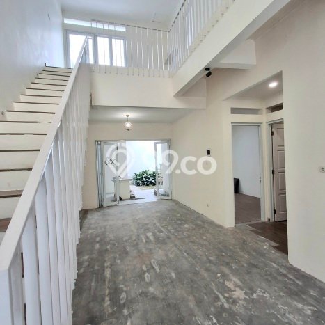 Rumah Modern Cantik 3 KT Bisa Langsung Pindah di Cinere Rumah Modern Cantik 3 KT Bisa Langsung Pindah di Cinere