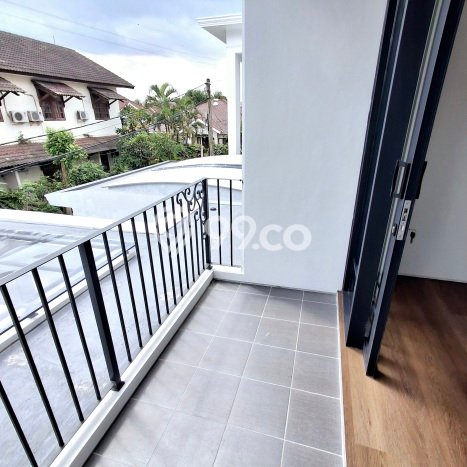 Siap Huni Hunian Elit 3 Kamar di Cinere Dekat ke Mana Saja Siap Huni Hunian Elit 3 Kamar di Cinere Dekat ke Mana Saja