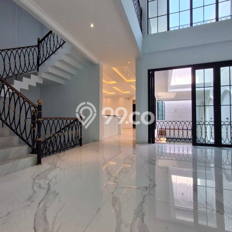 Dijual Rumah Mewah Exclusive di Cilandak, Jakarta Selatan Dijual Rumah Mewah Exclusive di Cilandak, Jakarta Selatan