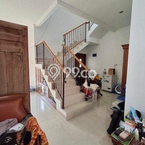 Rumah Strategis Minimalis Lb 160m2 di Cinere, Depok Rumah Strategis Minimalis Lb 160m2 di Cinere, Depok