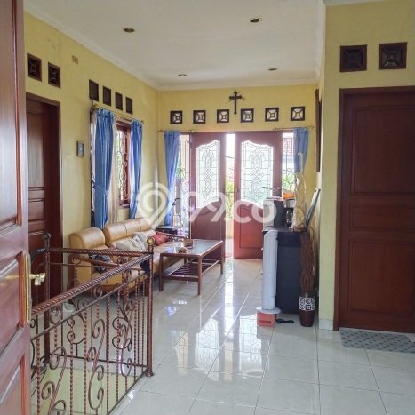 Rumah Luas Asri 5 KT Siap Pakai di Krukut Depok Rumah Luas Asri 5 KT Siap Pakai di Krukut Depok