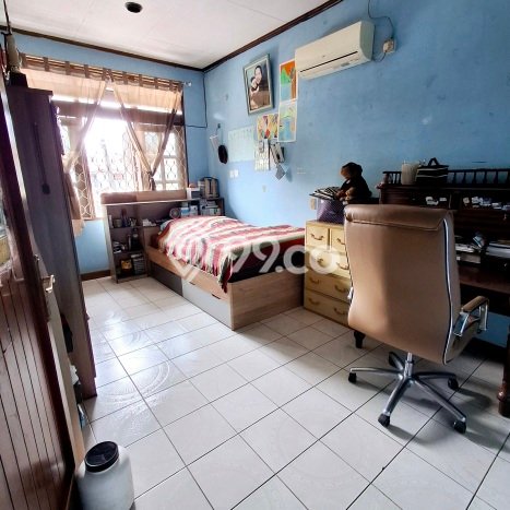 Ready to Use! Luxury House LT 625m2 Desain Elegan di Pondok Labu Ready to Use! Luxury House LT 625m2 Desain Elegan di Pondok Labu