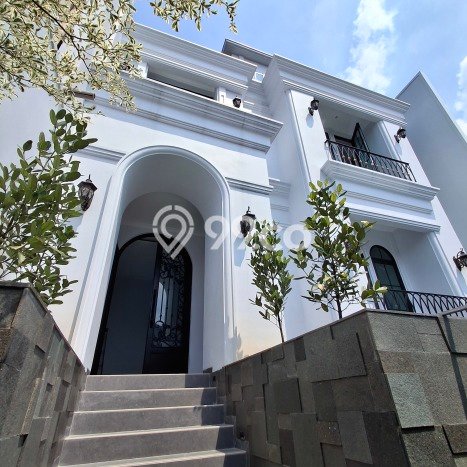 Dijual Rumah Mewah Exclusive di Cilandak, Jakarta Selatan Dijual Rumah Mewah Exclusive di Cilandak, Jakarta Selatan