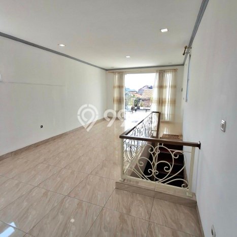 Rumah Modern Minimalis 3 KT Siap Huni di Cinere Rumah Modern Minimalis 3 KT Siap Huni di Cinere