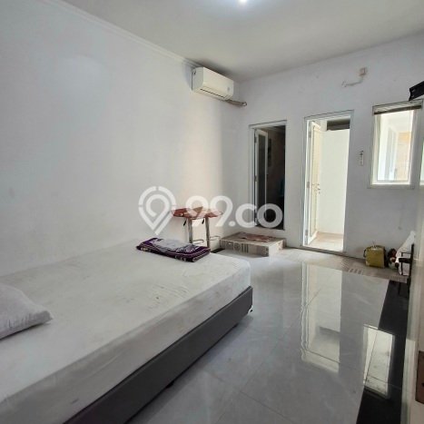 For Sale Rumah 4 Kamar Lokasi Ideal Nyaman dan Strategis di Ciputat For Sale Rumah 4 Kamar Lokasi Ideal Nyaman dan Strategis di Ciputat