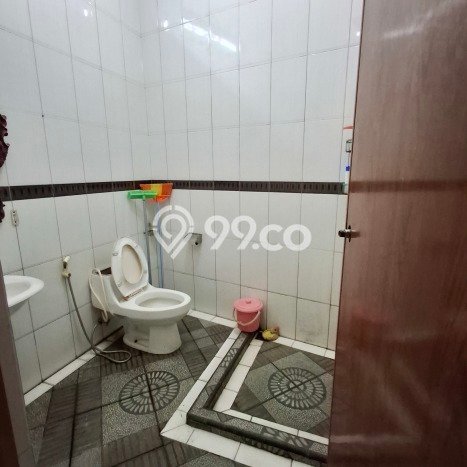 Jual Rumah Favorit Siap Huni LB 200m2 di Ciputat, Tangerang Selatan Jual Rumah Favorit Siap Huni LB 200m2 di Ciputat, Tangerang Selatan
