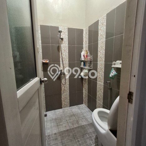 Jual Rumah Strategis Bagus Punya 4 KT di Cinere Depok SHM Jual Rumah Strategis Bagus Punya 4 KT di Cinere Depok SHM