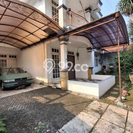 Jual Rumah Mewah Megah Dengan View Cantik di Pondok Labu, Jakarta Selatan Jual Rumah Mewah Megah Dengan View Cantik di Pondok Labu, Jakarta Selatan