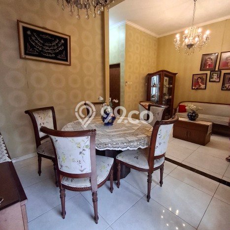 Jual Rumah Favorit Siap Huni LB 200m2 di Ciputat, Tangerang Selatan Jual Rumah Favorit Siap Huni LB 200m2 di Ciputat, Tangerang Selatan