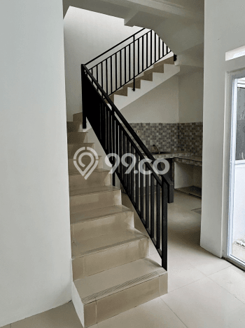 Rumah Strategis Minimalis Lb 110m2 di Cinere, Depok Rumah Strategis Minimalis Lb 110m2 di Cinere, Depok