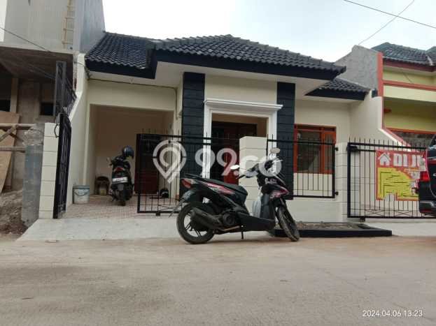 Dijual Hunian Rumah Terawat 5 Kamar di Buah Batu, Bandung Dijual Hunian Rumah Terawat 5 Kamar di Buah Batu, Bandung