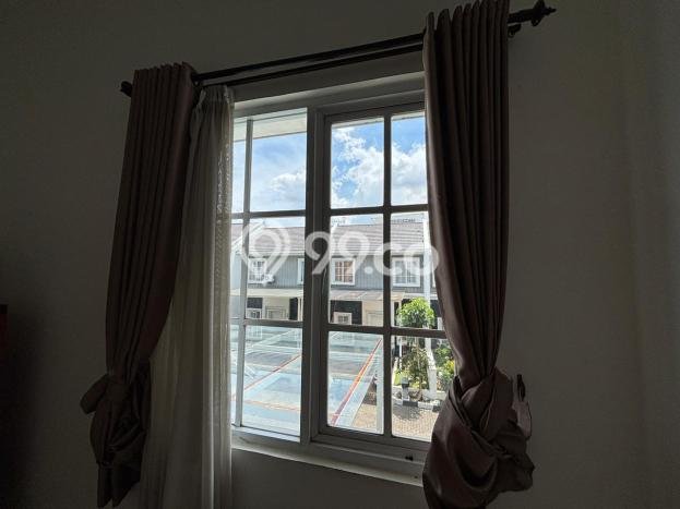 Jual Rumah Eksklusif 4 KT di Bandung Barat, Bandung Jual Rumah Eksklusif 4 KT di Bandung Barat, Bandung