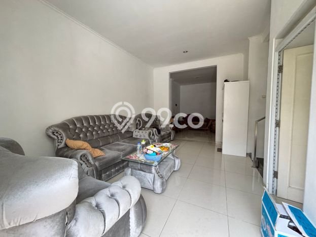 Jual Rumah Eksklusif 4 KT di Bandung Barat, Bandung Jual Rumah Eksklusif 4 KT di Bandung Barat, Bandung