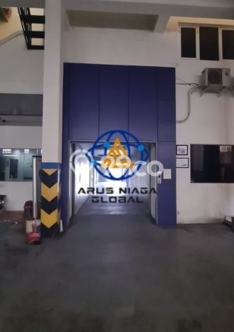 Unit Komersial Disewakan di Depok I di Area Ramai & Strategis Unit Komersial Disewakan di Depok I di Area Ramai & Strategis