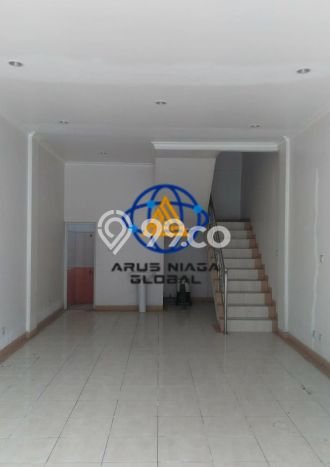 Disewakan Ruko di Pusat Kota Jakarta Timur Ramai Strategis Disewakan Ruko di Pusat Kota Jakarta Timur Ramai Strategis