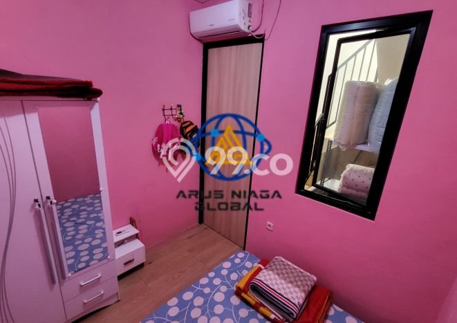 For Sale Rumah 4 Kamar Lokasi Ideal Bagus dan Strategis di Cikarang Selatan For Sale Rumah 4 Kamar Lokasi Ideal Bagus dan Strategis di Cikarang Selatan