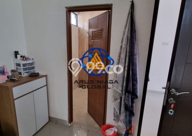 For Sale Rumah 4 Kamar Lokasi Ideal Bagus dan Strategis di Telukjambe Timur For Sale Rumah 4 Kamar Lokasi Ideal Bagus dan Strategis di Telukjambe Timur