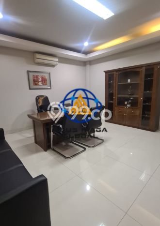 Unit Komersial Disewakan di Depok I di Area Ramai & Strategis Unit Komersial Disewakan di Depok I di Area Ramai & Strategis