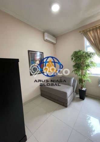Sewa Apartemen Minimalis 79m2 Punya 3 KT, 2 KM, Lokasi di Cikarang Selatan Sewa Apartemen Minimalis 79m2 Punya 3 KT, 2 KM, Lokasi di Cikarang Selatan