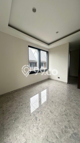 Dijual Rumah Mewah Megah Dengan View Cantik di Alam Sutera, Tangerang Dijual Rumah Mewah Megah Dengan View Cantik di Alam Sutera, Tangerang