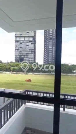 Rumah Mewah LB 390m2 Siap Pakai Desain Elegan di Alam Sutera, Tangerang Rumah Mewah LB 390m2 Siap Pakai Desain Elegan di Alam Sutera, Tangerang