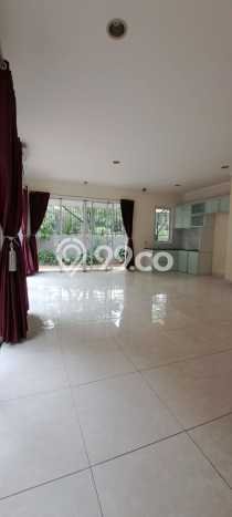 NEW LISTING! Rumah di BSD City, Siap Huni, 4 KT, Akses BSD City, Tangerang, Tangerang, Luas 300m² LB 275m² NEW LISTING! Rumah di BSD City, Siap Huni, 4 KT, Akses BSD City, Tangerang, Tangerang, Luas 300m² LB 275m²