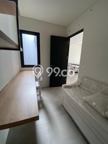 Rumah Modern 2 KT di BSD City Tangerang Full Furnished Rumah Modern 2 KT di BSD City Tangerang Full Furnished