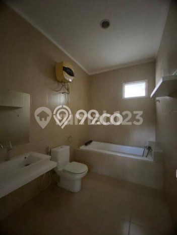 For Sale! Premium House LT 300m2 Desain Modern di Pondok Indah For Sale! Premium House LT 300m2 Desain Modern di Pondok Indah