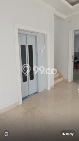 Rumah Mewah LB 390m2 Siap Pakai Desain Elegan di Alam Sutera, Tangerang Rumah Mewah LB 390m2 Siap Pakai Desain Elegan di Alam Sutera, Tangerang