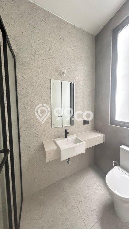 Dijual Rumah Mewah Megah Dengan View Cantik di Alam Sutera, Tangerang Dijual Rumah Mewah Megah Dengan View Cantik di Alam Sutera, Tangerang