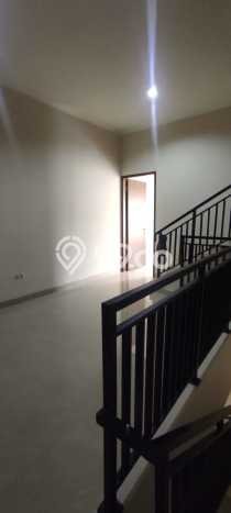 Rumah Luxury Modern Tanpa Renovasi di Tanjung Duren Jakarta Barat Rumah Luxury Modern Tanpa Renovasi di Tanjung Duren Jakarta Barat