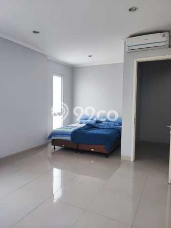 Rumah Strategis Minimalis Lb 105m2 di Serpong, Tangerang Selatan Rumah Strategis Minimalis Lb 105m2 di Serpong, Tangerang Selatan
