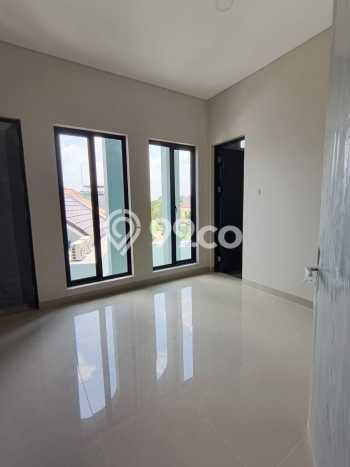 Siap Huni Rumah Mewah 3 Kamar di Cengkareng Dekat ke Mana Pun Siap Huni Rumah Mewah 3 Kamar di Cengkareng Dekat ke Mana Pun