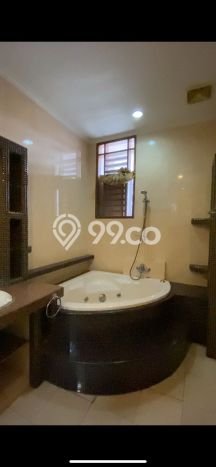 Rumah Eksklusif Siap Huni LT 504m2 di Kelapa Gading, Jakarta Utara Rumah Eksklusif Siap Huni LT 504m2 di Kelapa Gading, Jakarta Utara