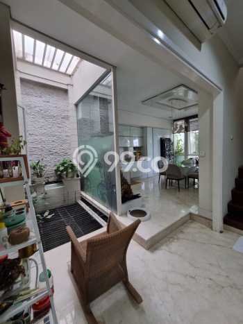 Hunian Mewah Siap Huni LT 308m2 di Kelapa Gading, Jakarta Utara Hunian Mewah Siap Huni LT 308m2 di Kelapa Gading, Jakarta Utara