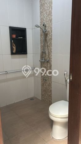 For Sale Rumah 2 Kamar Lokasi Strategis Nyaman dan Strategis di Kelapa Gading For Sale Rumah 2 Kamar Lokasi Strategis Nyaman dan Strategis di Kelapa Gading