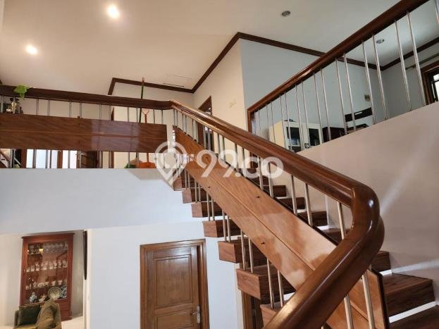 Ready to Use! Luxury House LT 350m2 Desain Modern di Ancol Ready to Use! Luxury House LT 350m2 Desain Modern di Ancol