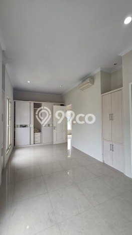 Rumah Elit Modern Siap Huni di Gading Serpong Tangerang Rumah Elit Modern Siap Huni di Gading Serpong Tangerang