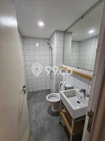 For Sale Hunian Rumah Terawat 2 KT di BSD Green Wich, Tangerang For Sale Hunian Rumah Terawat 2 KT di BSD Green Wich, Tangerang