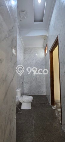Rumah Elit Modern Tanpa Renovasi di BSD Puspita Loka Tangerang Rumah Elit Modern Tanpa Renovasi di BSD Puspita Loka Tangerang
