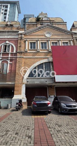 Ruko Dijual di Tangerang LT 85m2 & LB 215m2 Lokasi Terbaik! Ruko Dijual di Tangerang LT 85m2 & LB 215m2 Lokasi Terbaik!