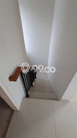 Disewakan Rumah Murah di Gading Serpong Tangerang dengan 3 KT Disewakan Rumah Murah di Gading Serpong Tangerang dengan 3 KT